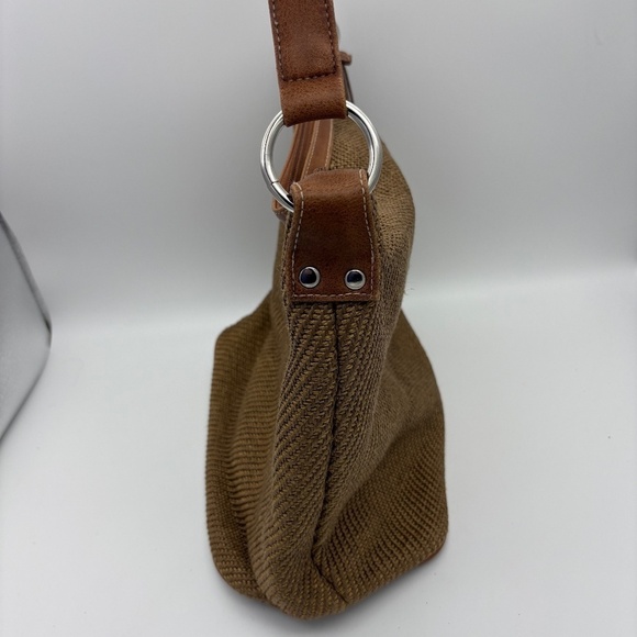Liz Claiborne Brown Woven Material Shoulder Bag with Faux Leather Trim - Picture 4 of 14